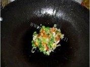 东北炒酸菜做法图解5)