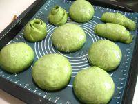 好吃的菠菜面包做法图解5)