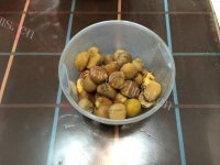 美味的板栗烧肉做法图解2)