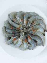 美味的蒜蓉粉丝虾—夏日清蒸做法图解4)