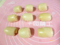 自制枣泥菊花酥做法图解13)