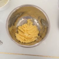 好吃的奶味小曲奇饼干做法图解2)