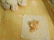 美味的鲜虾瑶柱云吞做法图解3)