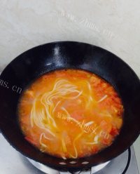美味番茄汤切面做法图解11)