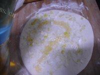 自己做的葱油饼做法图解7)