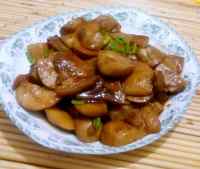 家常菜芋头红烧肉
