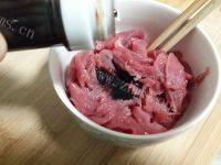 家常的豆角炒肉丝做法图解1)