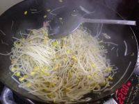 家常菜黄豆芽炒肉丝