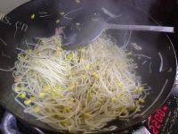 家常菜黄豆芽炒肉丝