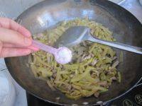 榨菜炒肉丝（家常菜）做法图解8)