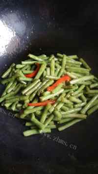 珍馐美味的清炒豆角做法图解7)