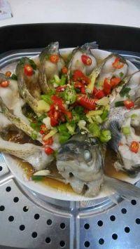 美味的孔雀开屏鱼做法图解9)