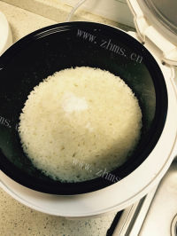 美味的粢饭糕做法图解3)