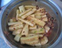 绿色食物之凉拌黄瓜做法图解4)
