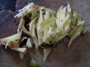 肉片青椒炒木耳做法图解3)