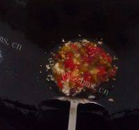食欲满满的酸菜炒猪肚做法图解5)
