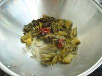 家常菜酸菜肉片做法图解5)