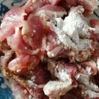 家常菜芦笋炒肉做法图解3)