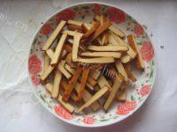 秀色可餐的韭菜炒豆腐干做法图解2)