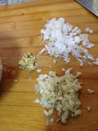 豆芽肉丝炒饼做法图解2)
