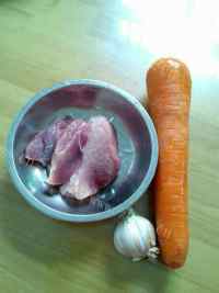 自制胡萝卜肉片做法图解1)