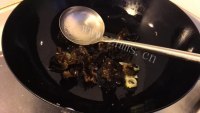 家常木耳炒鸡蛋做法图解7)