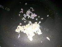 口感不错的萝卜丝虾皮汤做法图解4)