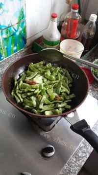 家常芸豆炒肉做法图解4)
