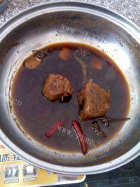 让人怀念的酱牛肉做法图解6)