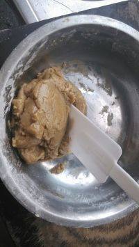 色味俱佳的芝麻桃酥做法图解3)