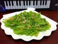 家常菜芹菜炒虾仁