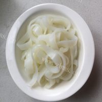简单的凉拌粉皮做法图解3)