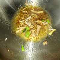 DIY肉炒豇豆做法图解5)
