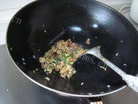 口感丰富的老干妈炒饭