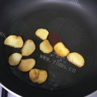 美味香炸茨菇片做法图解7)