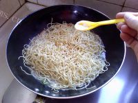 美味的豆角焖面做法图解6)