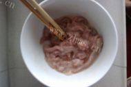 口感好的蒜苗炒肉做法图解1)