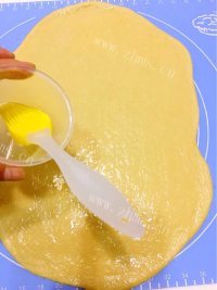 自制手撕面包做法图解5)
