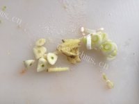 西红柿炒鸡蛋做法图解2)