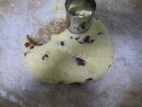 热腾腾的司康饼做法图解9)