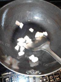 家常芹菜肉丝做法图解4)