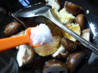 私房菜香菇烧鲜素鸡的做法图解八