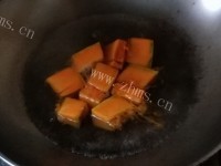 美味的南瓜面疙瘩做法图解5)