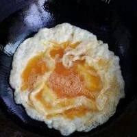 一个人的黄瓜炒鸡蛋的做法图解九