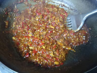 美味的肉末剁椒酱做法图解8)