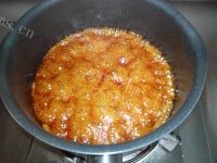自制花生芝麻糖做法图解5)