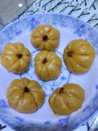 香气浓郁的南瓜饼做法图解6)