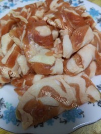 美味的什锦暖锅做法图解5)