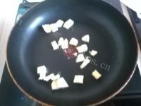 诱人的牛轧糖做法图解4)
