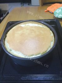 自制酸奶戚风蛋糕做法图解23)